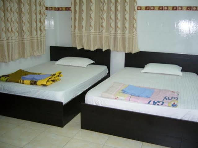 Ti Ti Room For Rent Хошимин Екстериор снимка